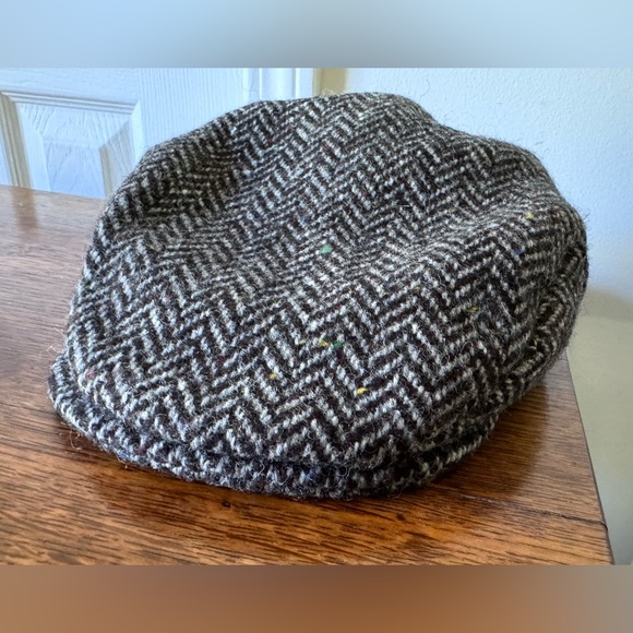 Hanna Hats of Donegal LTD Pure Wool Cap - Picture 5 of 7